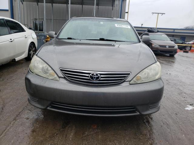 45667174 :رقم المزاد ، 4T1BE32KX6U705587 vin ، 2006 Toyota Camry Le مزاد بيع
