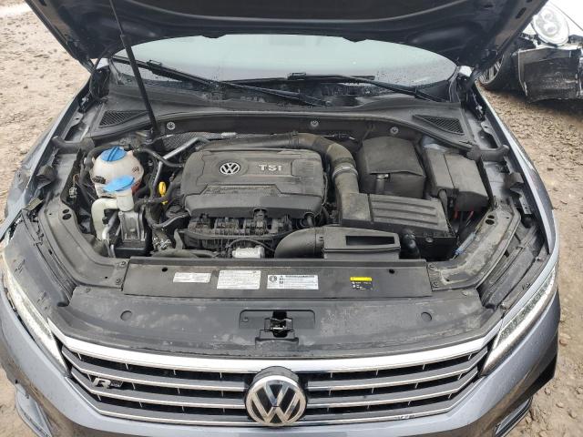 45566044 :رقم المزاد ، 1VWDT7A32HC033924 vin ، 2017 Volkswagen Passat R-line مزاد بيع