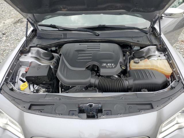 46932554 :رقم المزاد ، 2C3CCAEG7JH194155 vin ، 2018 Chrysler 300 Limite مزاد بيع