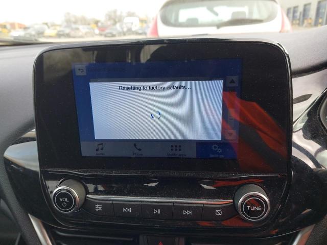 45410664 :رقم المزاد ، WF0JXXGAHJHR56070 vin ، 2017 Ford Fiesta Zet مزاد بيع