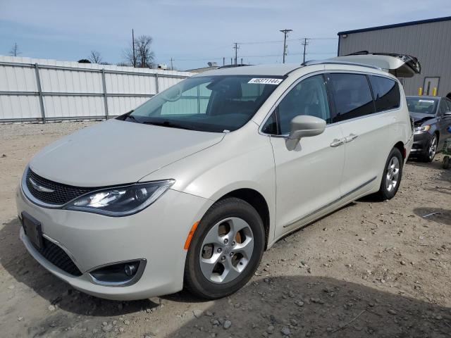 46371144 :رقم المزاد ، 2C4RC1EGXHR622665 vin ، 2017 Chrysler Pacifica Touring L Plus مزاد بيع