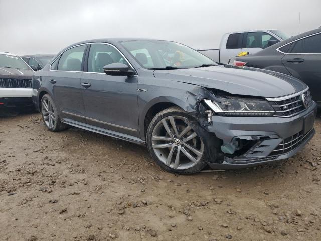 45566044 :رقم المزاد ، 1VWDT7A32HC033924 vin ، 2017 Volkswagen Passat R-line مزاد بيع
