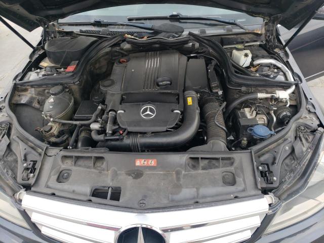 Aukcja sprzedaży 2013 Mercedes-benz C 250, vin: WDDGF4HB4DR300853, numer aukcji: 47063384