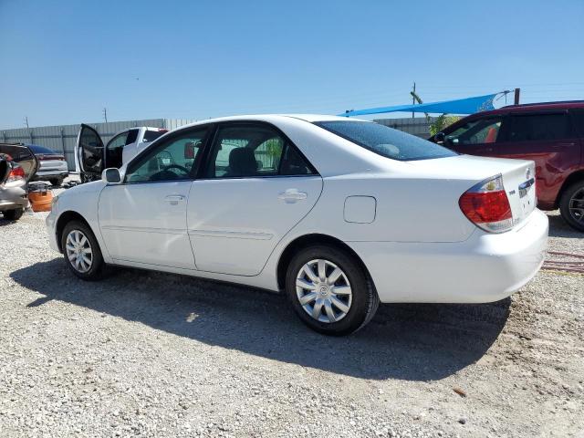 48944984 :رقم المزاد ، 4T1BE30K25U594812 vin ، 2005 Toyota Camry Le مزاد بيع