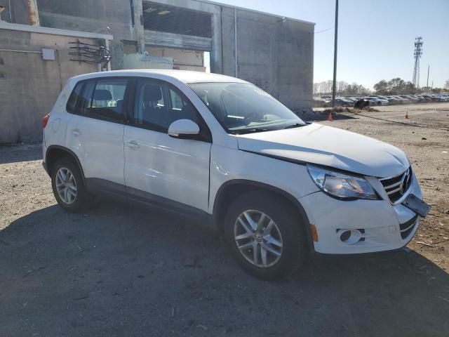 2011 Volkswagen Tiguan S მანქანა იყიდება აუქციონზე, vin: WVGAV7AX0BW526845, აუქციონის ნომერი: 46859784