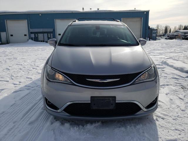 46711604 :رقم المزاد ، 2C4RC1BG6HR668689 vin ، 2017 Chrysler Pacifica Touring L مزاد بيع