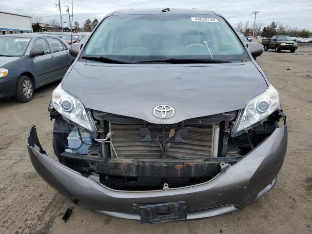 Aukcja sprzedaży 2013 Toyota Sienna Le, vin: 5TDKK3DC8DS324115, numer aukcji: 44628744