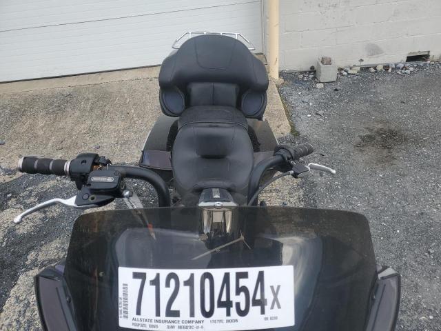 71210454 :رقم المزاد ، 1HD1KGM14BB653169 vin ، 2011 Harley-davidson Fltru مزاد بيع