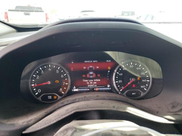 49484725 :رقم المزاد ، ZACNJDE19NPN68323 vin ، 2022 Jeep Renegade مزاد بيع