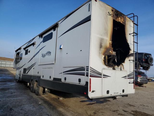 48937865 :رقم المزاد ، 573FS4325PAA13075 vin ، 2023 Grand Desi 5th Wheel مزاد بيع