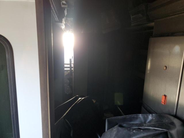 48937865 :رقم المزاد ، 573FS4325PAA13075 vin ، 2023 Grand Desi 5th Wheel مزاد بيع