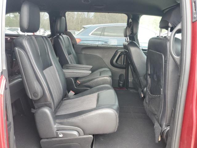 Продажа на аукционе авто 2015 Chrysler Town & Cou, vin: 2C4RC1HG0FR627883, номер лота: 50217405
