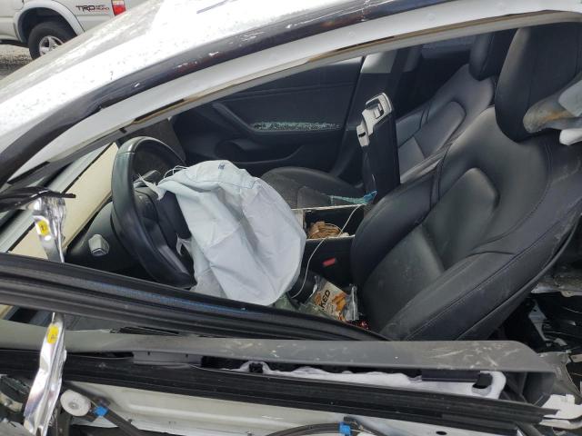 47504095 :رقم المزاد ، 5YJ3E1EA0JF052009 vin ، 2018 Tesla Model 3 مزاد بيع