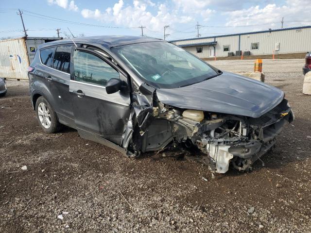 41967346 :رقم المزاد ، 1FMCU0GD3HUD06233 vin ، 2017 Ford Escape مزاد بيع