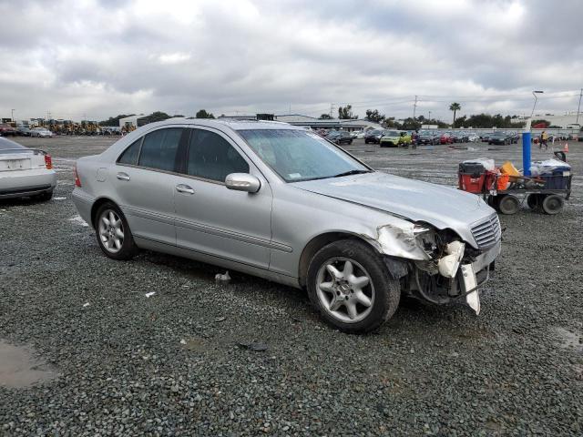 48775805 :رقم المزاد ، WDBRF64J62F216641 vin ، 2002 Mercedes-benz C مزاد بيع