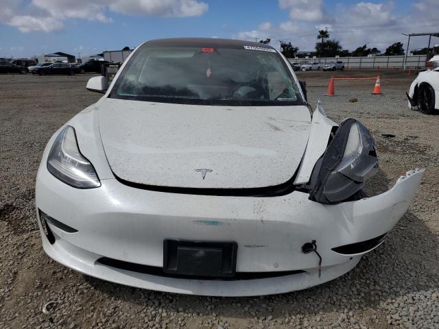47504095 :رقم المزاد ، 5YJ3E1EA0JF052009 vin ، 2018 Tesla Model 3 مزاد بيع