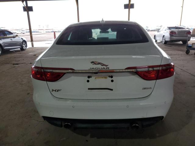 Продаж на аукціоні авто 2017 Jaguar Xf Premium, vin: SAJBD4BVXHCY35581, номер лоту: 48424865