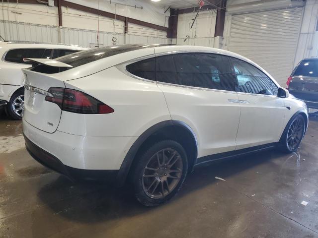 Продажа на аукционе авто 2017 Tesla Model X, vin: 5YJXCAE29HF051256, номер лота: 49969215