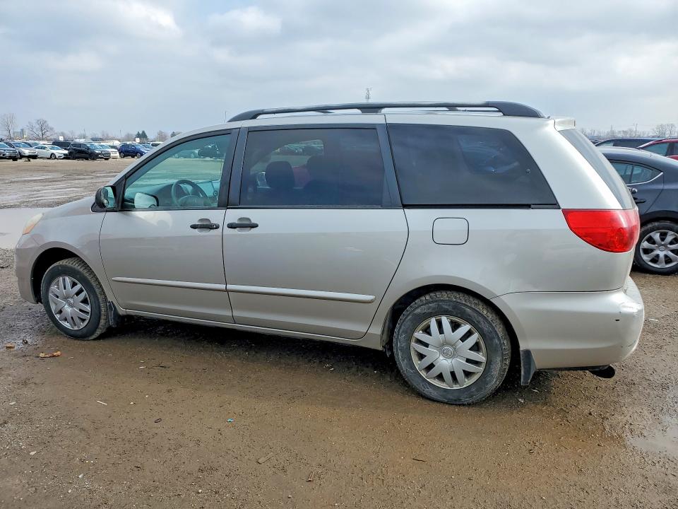Продажа на аукционе авто 2007 Toyota Sienna, vin: 5TDZK29C57S070241, номер лота: 47012846
