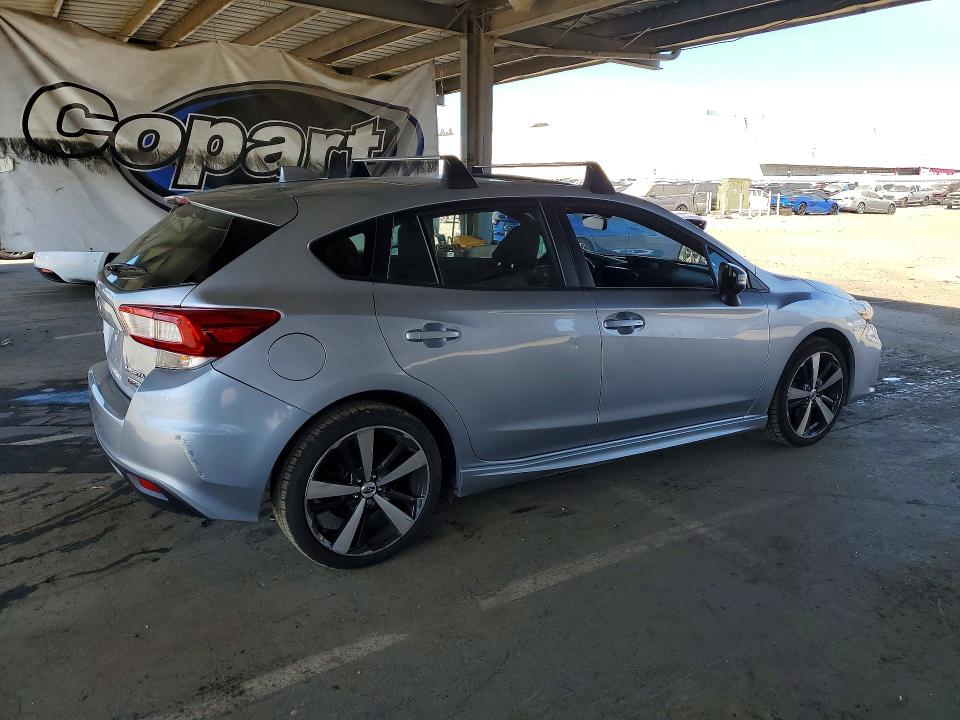 47628286 :رقم المزاد ، 4S3GTAM61J3741879 vin ، 2018 Subaru Impreza مزاد بيع