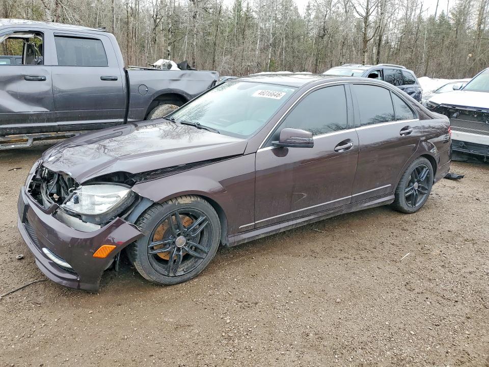 46016646 :رقم المزاد ، WDDGF8BBXBA506500 vin ، 2011 Mercedes-benz C مزاد بيع