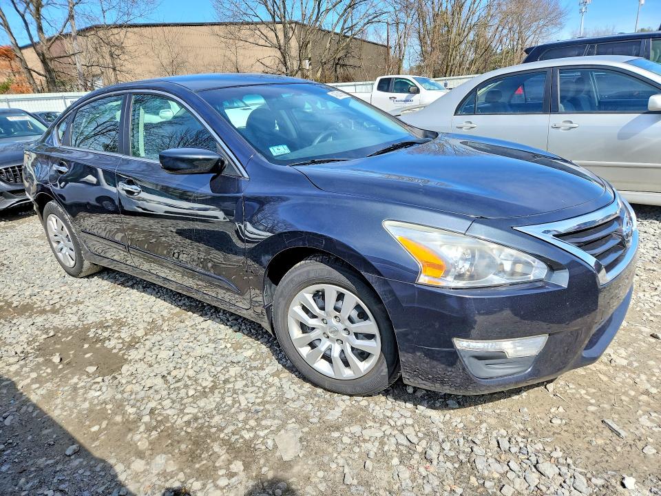2015 Nissan Altima მანქანა იყიდება აუქციონზე, vin: 1N4AL3AP2FC429727, აუქციონის ნომერი: 46361856
