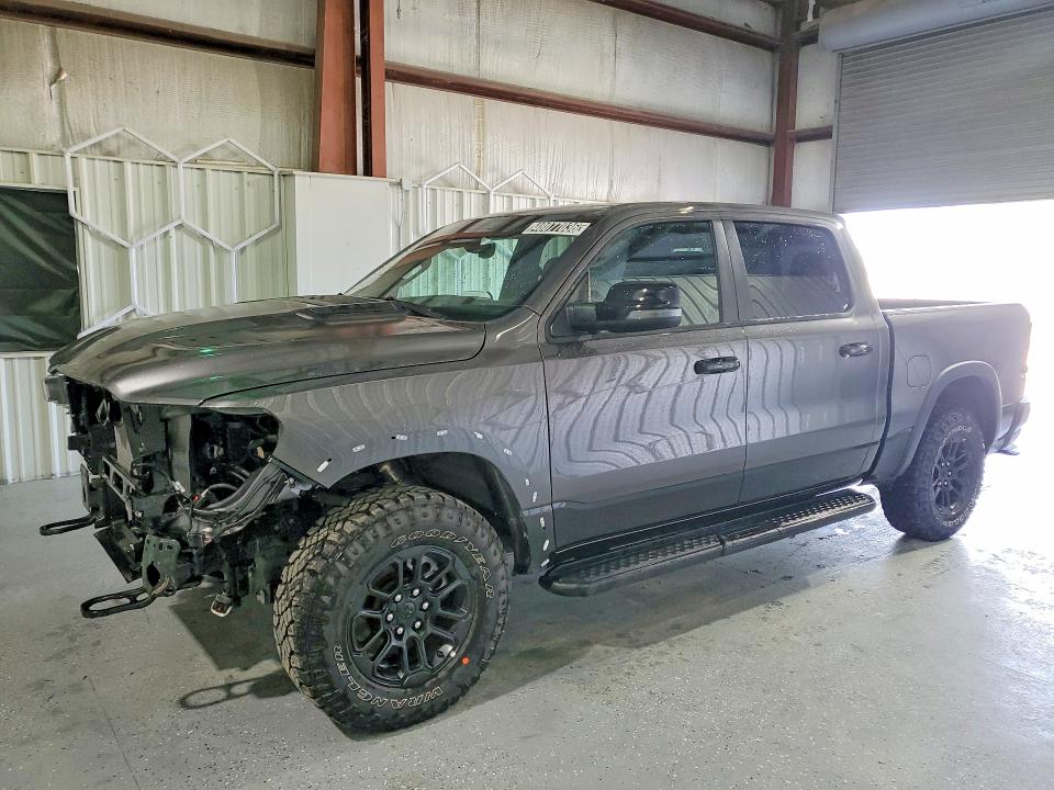 Продаж на аукціоні авто 2026 Ram 1500, vin: 1C6SRFLP4TN249670, номер лоту: 48077036