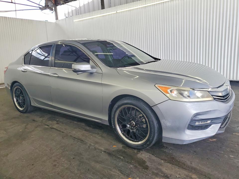 Aukcja sprzedaży 2017 Honda Accord, vin: 1HGCR2F76HA176495, numer aukcji: 78517225