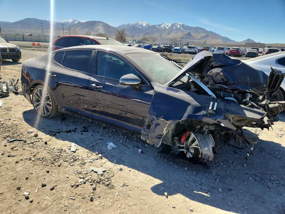 46068136 :رقم المزاد ، KNAE35LC1L6085090 vin ، 2020 Kia Stinger مزاد بيع