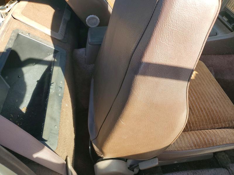 46220376 :رقم المزاد ، JM1FB3313F0886835 vin ، 1985 Mazda Rx7 مزاد بيع