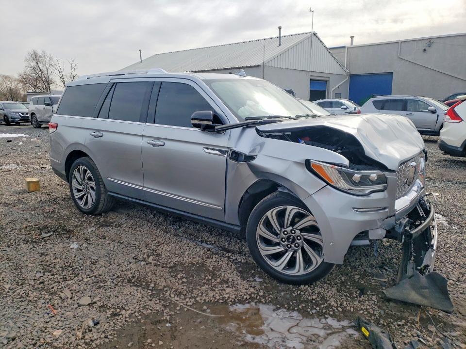 78086095 :رقم المزاد ، 5LMJJ2LG4PEL05982 vin ، 2023 Lincoln Navigator مزاد بيع