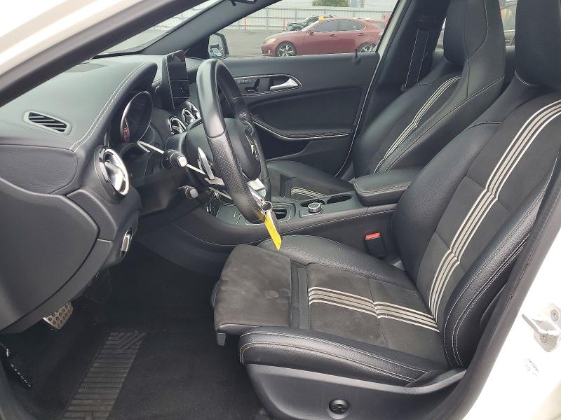 46752686 :رقم المزاد ، WDCTG4GB4JJ384135 vin ، 2018 Mercedes-benz Gla مزاد بيع