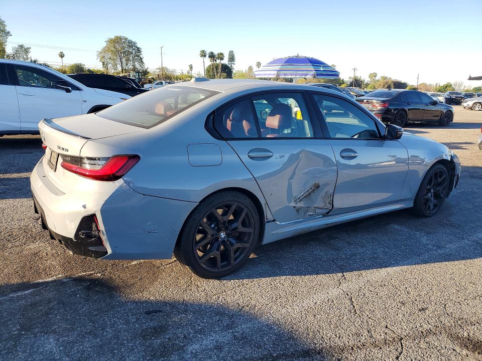 45656616 :رقم المزاد ، 3MW69CW04S8E97469 vin ، 2025 Bmw 330i مزاد بيع