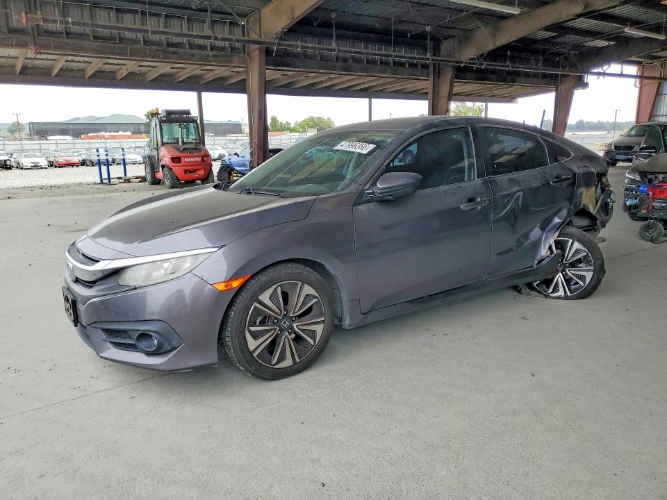 Продаж на аукціоні авто 2016 Honda Civic, vin: 2HGFC1F37GH646538, номер лоту: 47996366