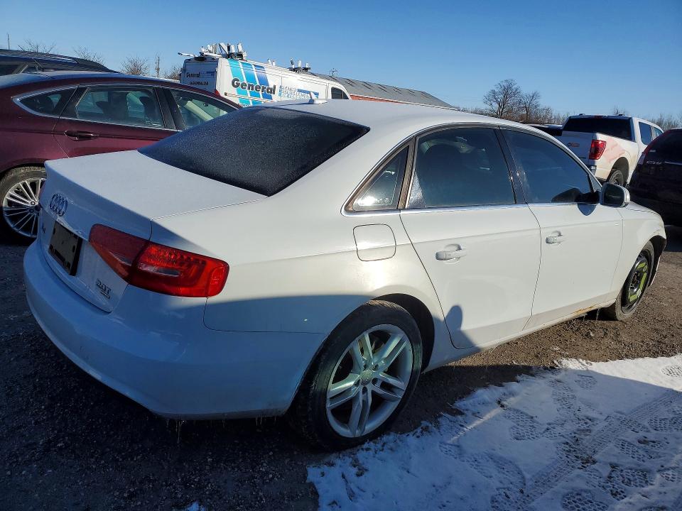 Продажа на аукционе авто 2013 Audi A4, vin: WAUFFCFL4DN023072, номер лота: 77499035