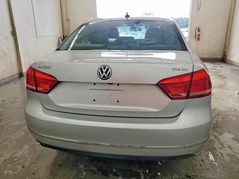 Продажа на аукционе авто 2014 Volkswagen Passat, vin: 1VWBN7A33EC085561, номер лота: 79454115
