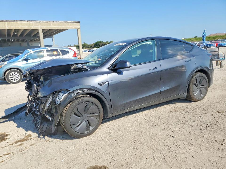 Продажа на аукционе авто 2026 Tesla Model Y, vin: 7SAYGDED6TA472792, номер лота: 46941416