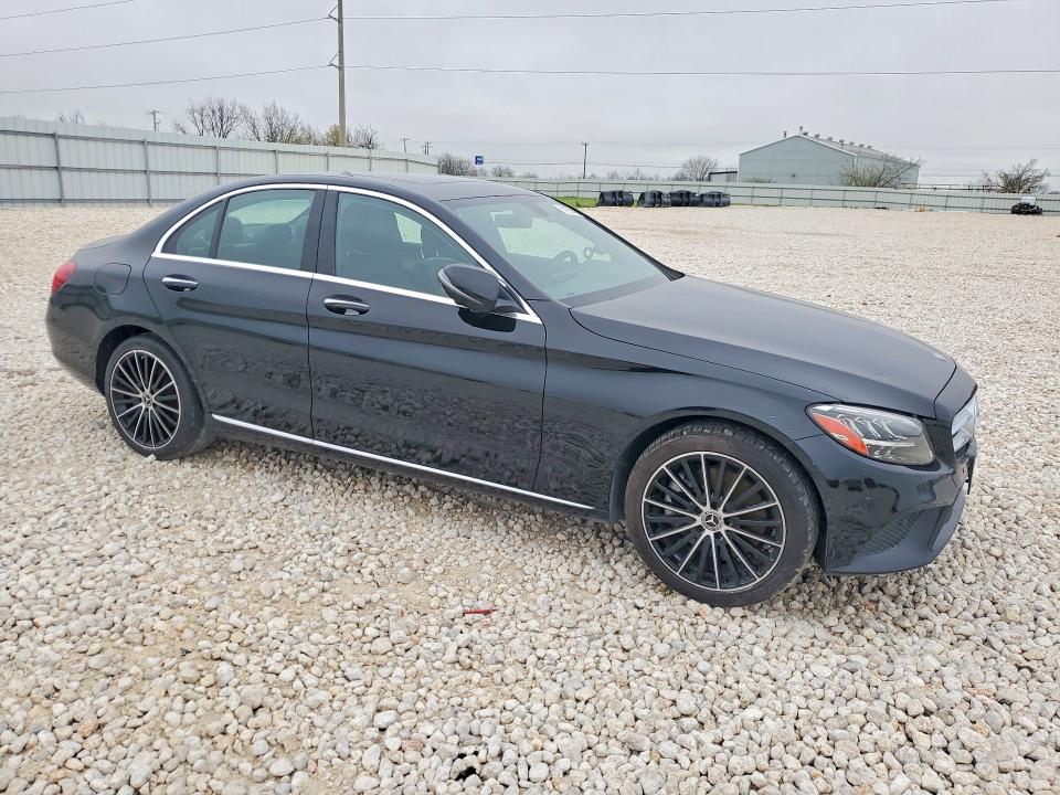 2021 Mercedes-benz C მანქანა იყიდება აუქციონზე, vin: W1KWF8DB6MR651949, აუქციონის ნომერი: 41901426