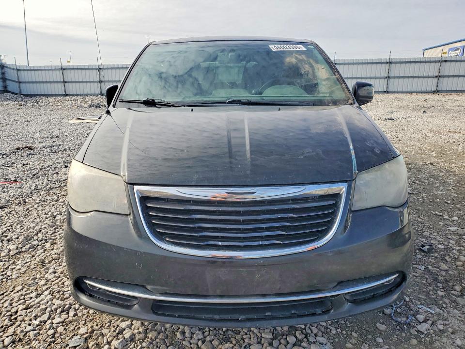 46003596 :رقم المزاد ، 2C4RC1HG6FR526380 vin ، 2015 Chrysler Town & Country مزاد بيع