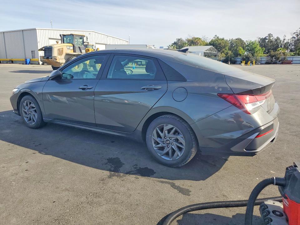 Продажа на аукционе авто 2024 Hyundai Elantra, vin: KMHLM4DG3RU731703, номер лота: 47824336