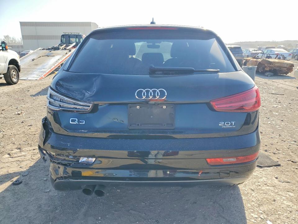 47752826 :رقم المزاد ، WA1JCCFS2HR005269 vin ، 2017 Audi Q3 مزاد بيع