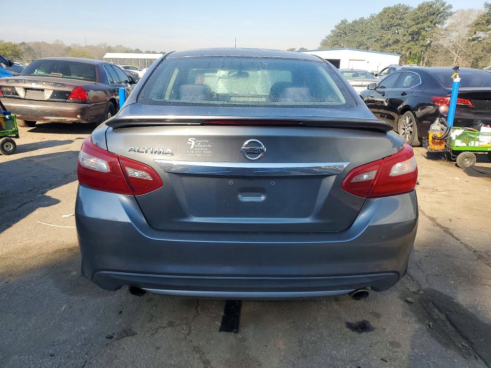 46670976 :رقم المزاد ، 1N4AL3AP9JC143995 vin ، 2018 Nissan Altima مزاد بيع