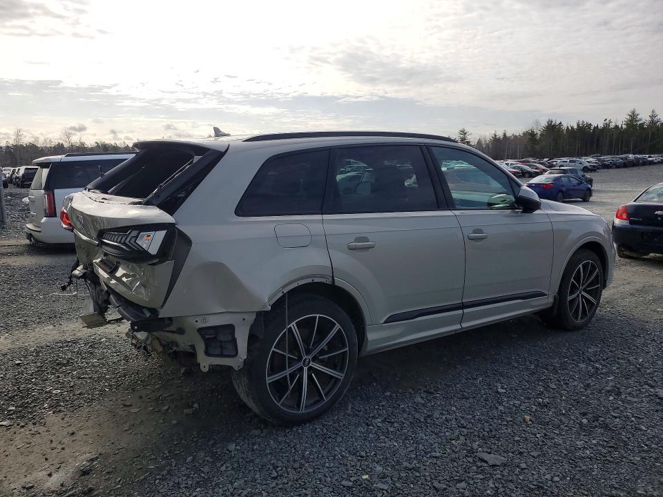 Продажа на аукционе авто 2022 Audi Q7, vin: WA1LJBF71ND001033, номер лота: 45590356