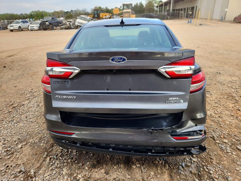 47239766 :رقم المزاد ، 3FA6P0MU1KR253971 vin ، 2019 Ford Fusion مزاد بيع