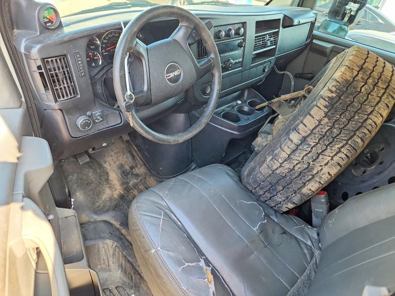 46942906 :رقم المزاد ، 1GDY72BA6C1903554 vin ، 2012 Gmc Savana مزاد بيع