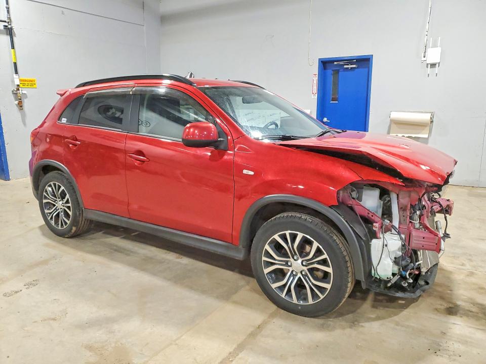 47808946 :رقم المزاد ، JA4AJ4AW5JZ603562 vin ، 2018 Mitsubishi Rvr مزاد بيع