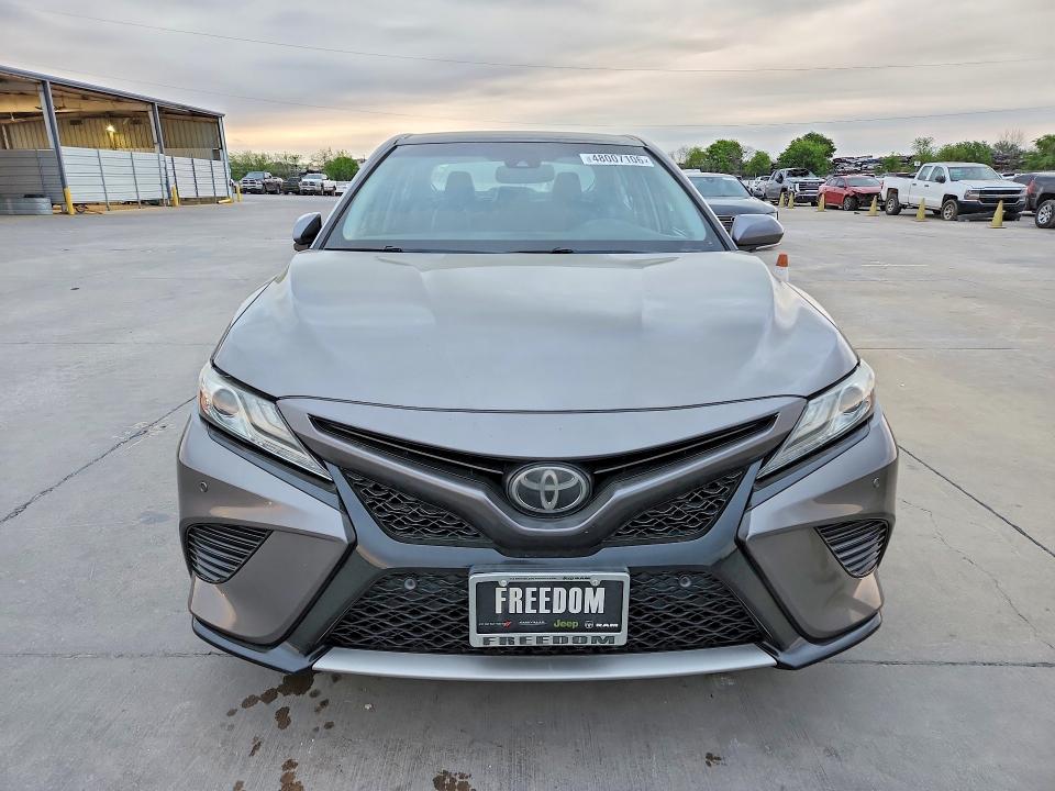 Продажа на аукционе авто 2018 Toyota Camry, vin: 4T1B61HK8JU119715, номер лота: 48007106