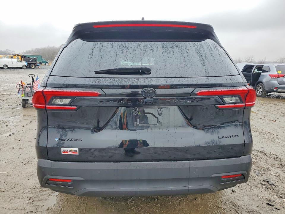 2025 Toyota Grand Highlander Hybrid მანქანა იყიდება აუქციონზე, vin: 5TDACAB52SS050831, აუქციონის ნომერი: 79748715