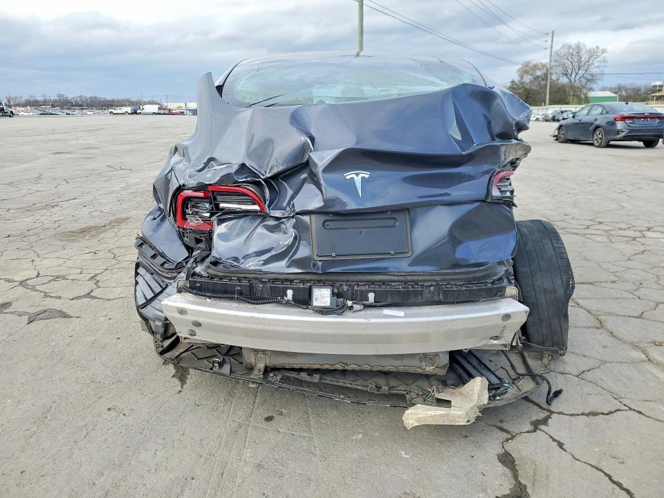 2021 Tesla Model 3 მანქანა იყიდება აუქციონზე, vin: 5YJ3E1EA9MF915376, აუქციონის ნომერი: 45622116