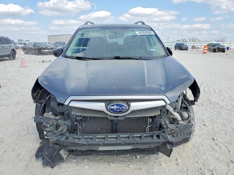 46392886 :رقم المزاد ، JF2SKAJC6MH508080 vin ، 2021 Subaru Forester مزاد بيع